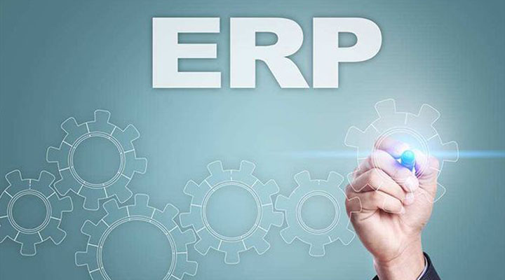 ERP项目的风险主要包括哪几个方面？